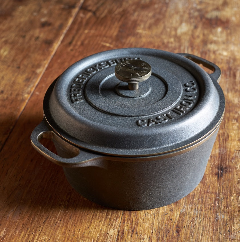 No. 10 Cast Iron Dutch Oven (Pre-Order)